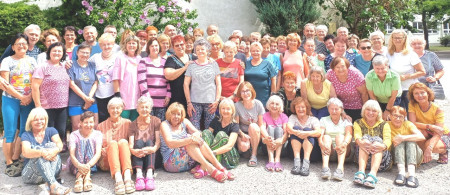 Téměř 70 spokojených, usměvavých DUŠÍ!